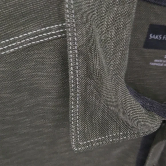 Saks Fifth Avenue short sleeve shirt - Picture 5 of 12